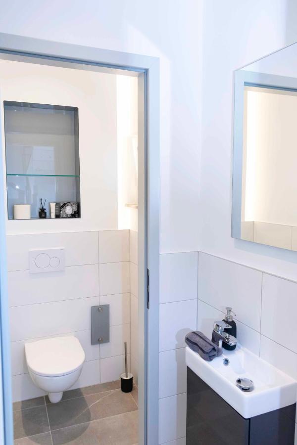 Luxury Cozy 2 Bdr Downtown Apt.6 Будапеща Екстериор снимка