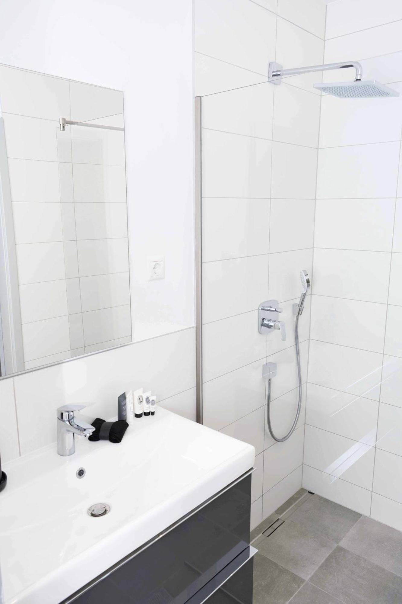 Luxury Cozy 2 Bdr Downtown Apt.6 Будапеща Екстериор снимка